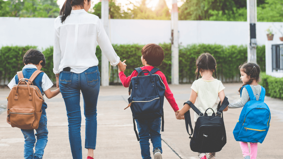 Psychologist Shares Tips for Parents as Kids Head Back to School