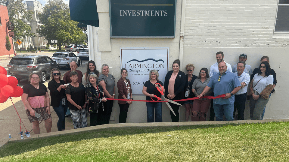 Farmington Chamber Hosts Ribbon Cutting for Farmington Therapeutic Massage