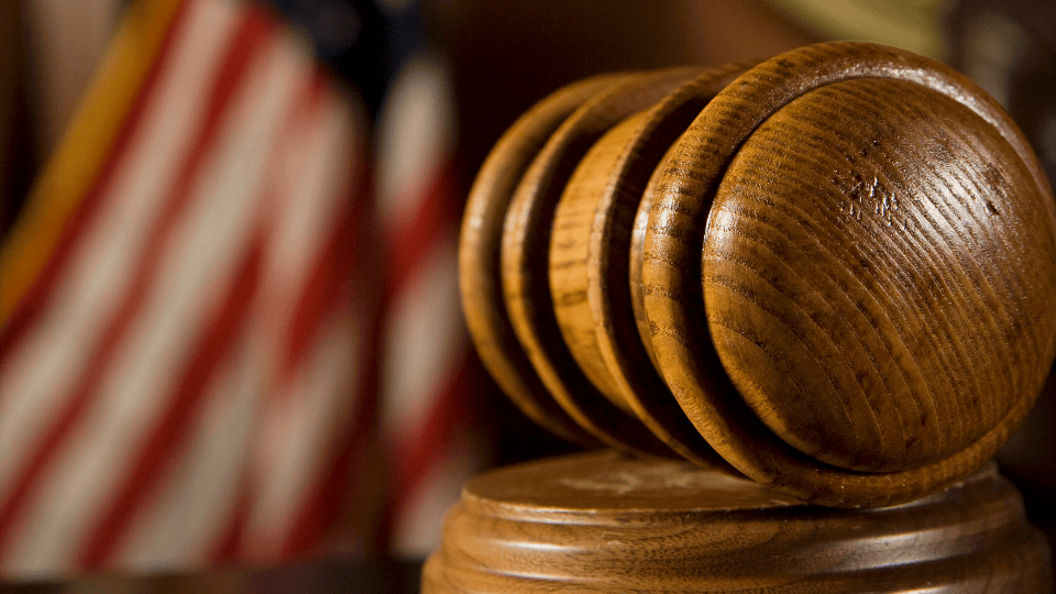 Two De Soto Men Charged in Wire Theft Case